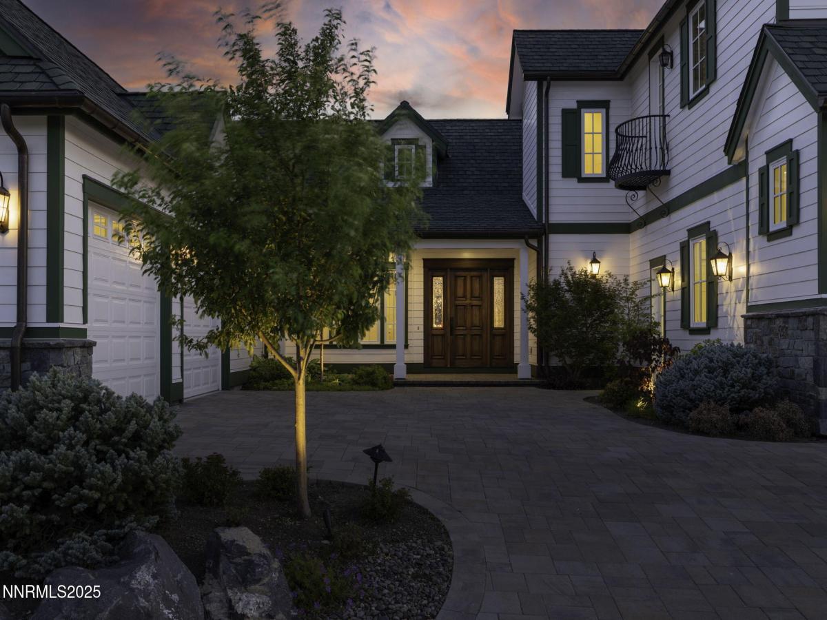 MLS #250052999 image #0