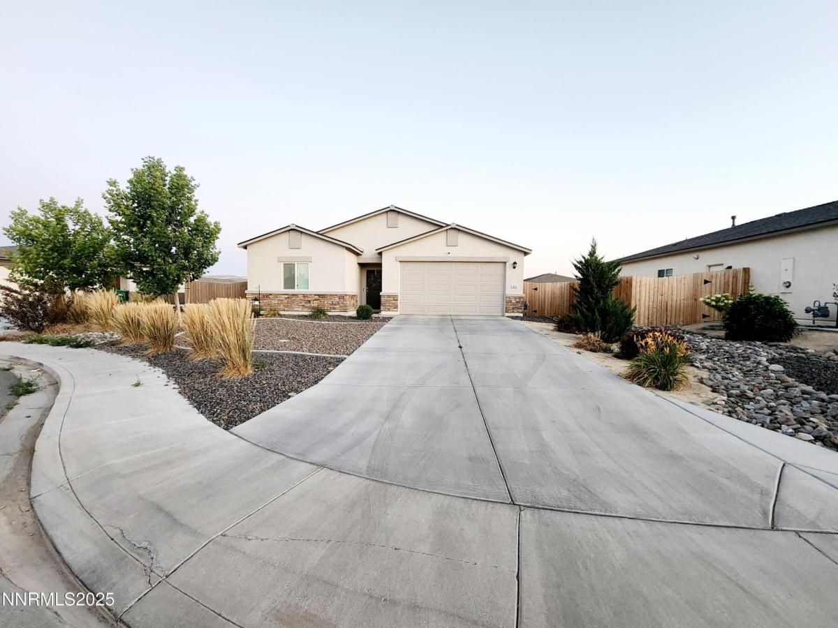 MLS #250053003 image #0