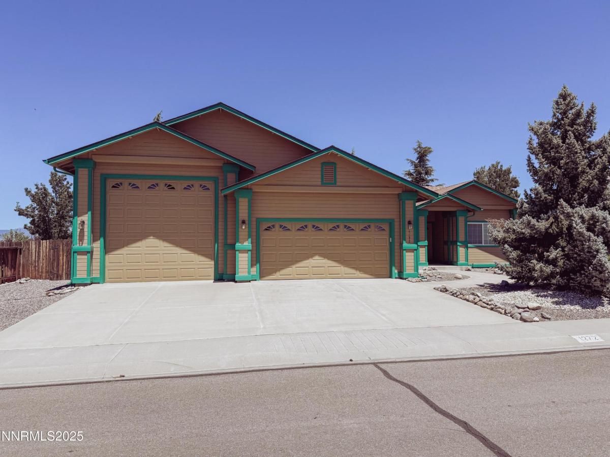 MLS #250053108 image #0