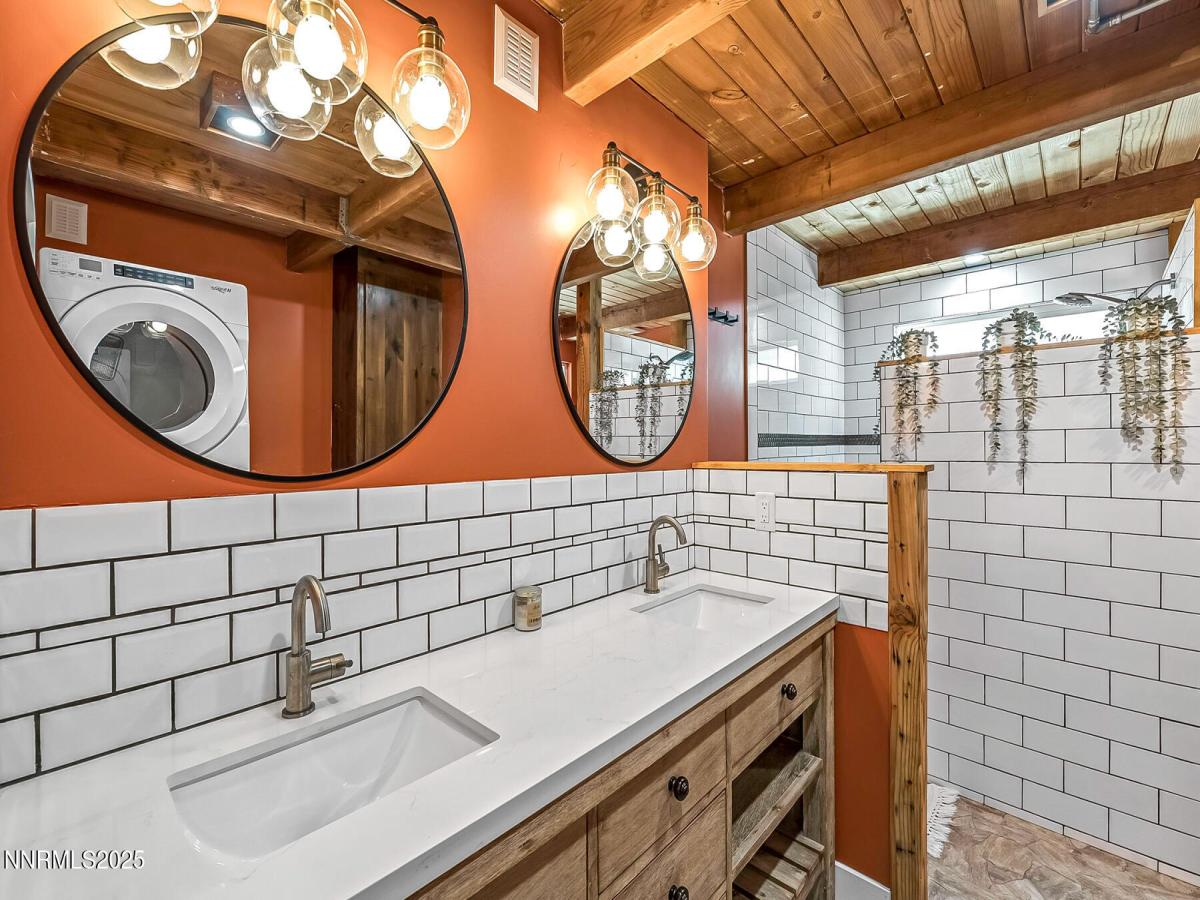 MLS #250053202 image #0