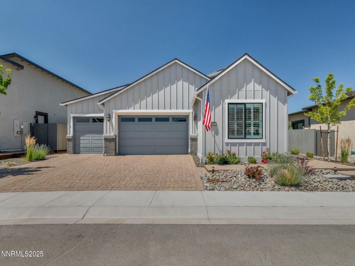 MLS #250053297 image #0