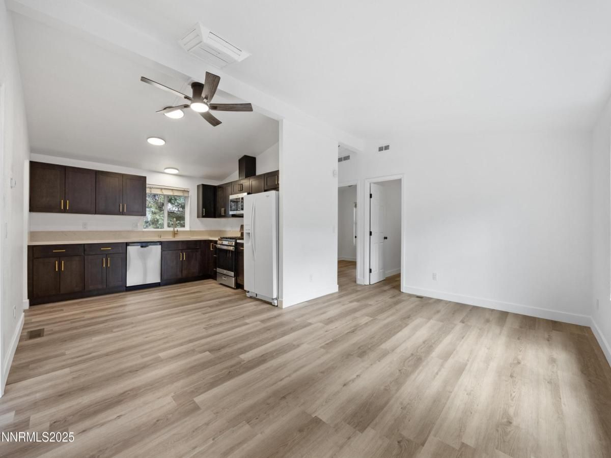 MLS #250053433 image #0