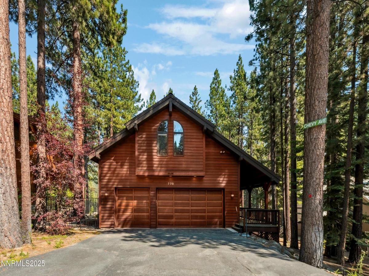 MLS #250053494 image #0