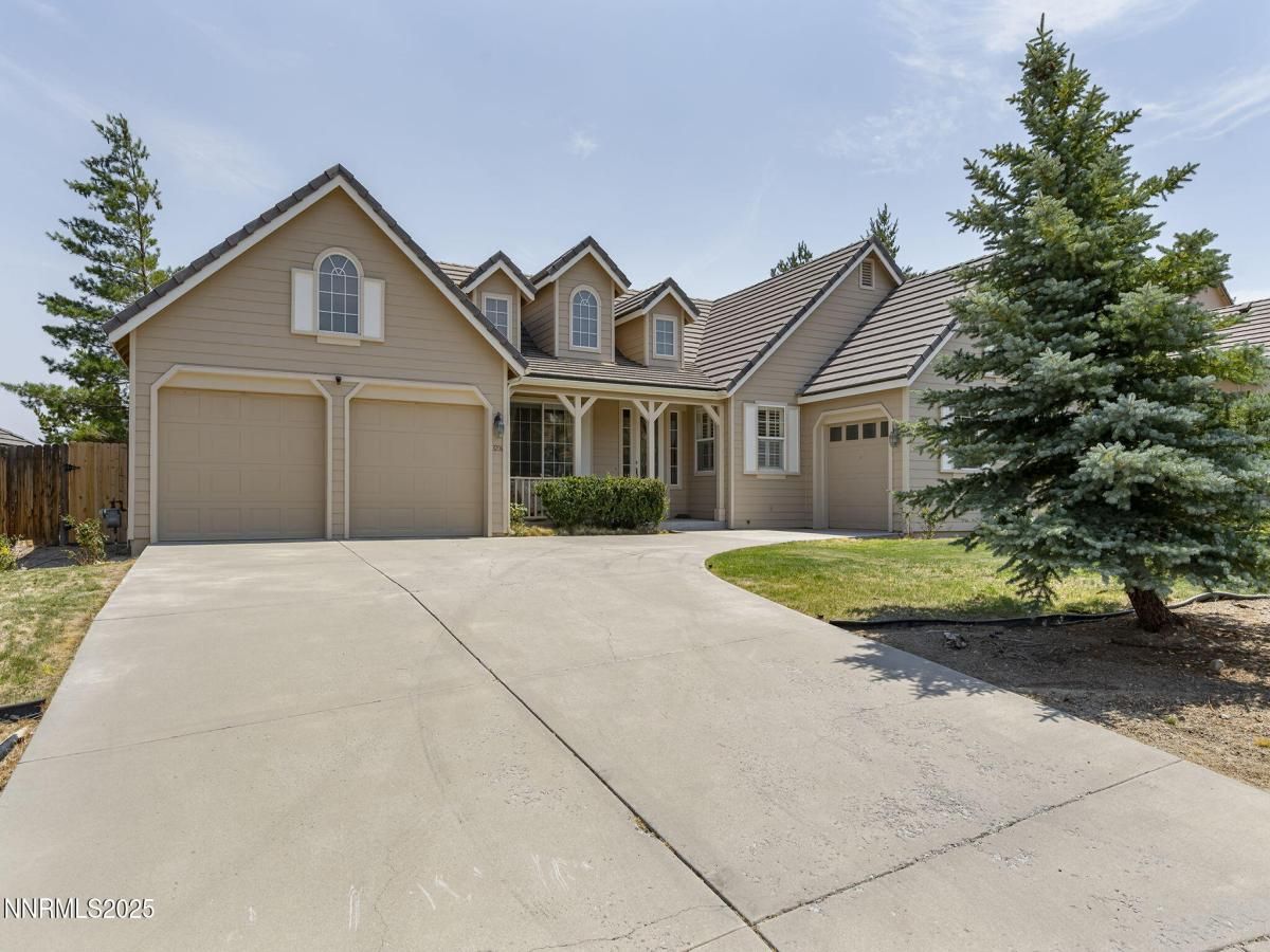 MLS #250053658 image #0