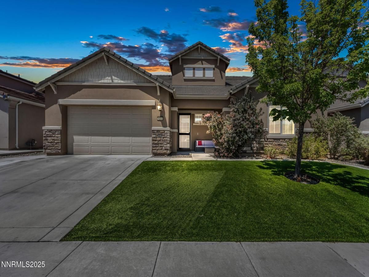 MLS #250053674 image #0