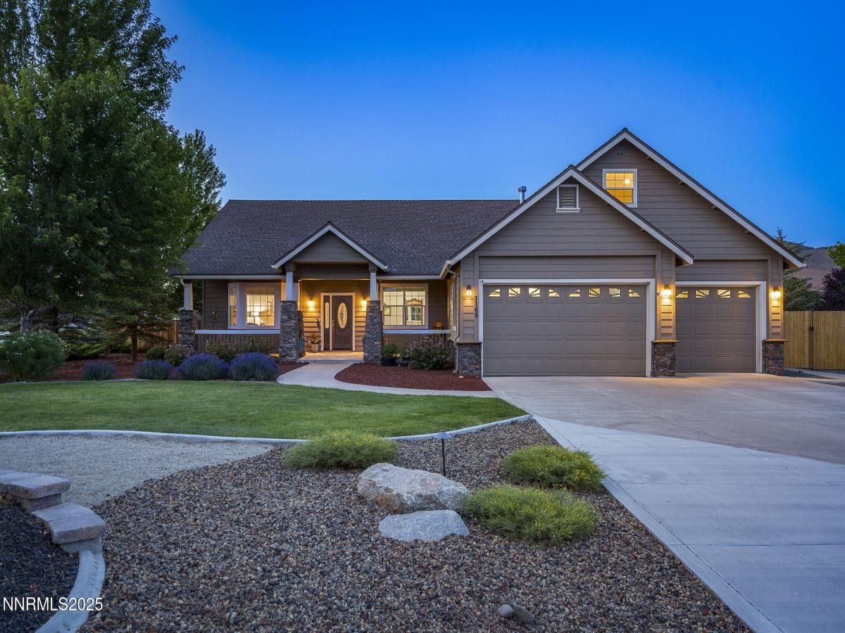 MLS #250053716 image #0