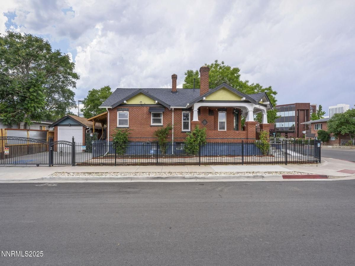MLS #250053841 image #0