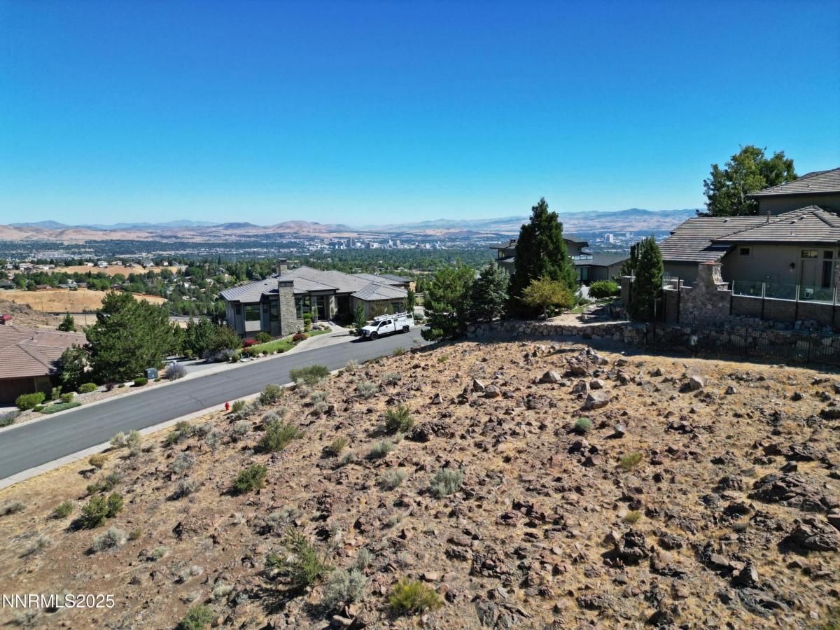 MLS #250053914 image #0