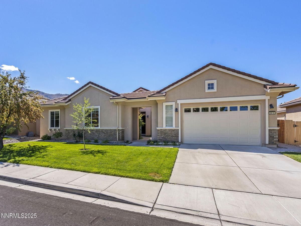 MLS #250053959 image #0