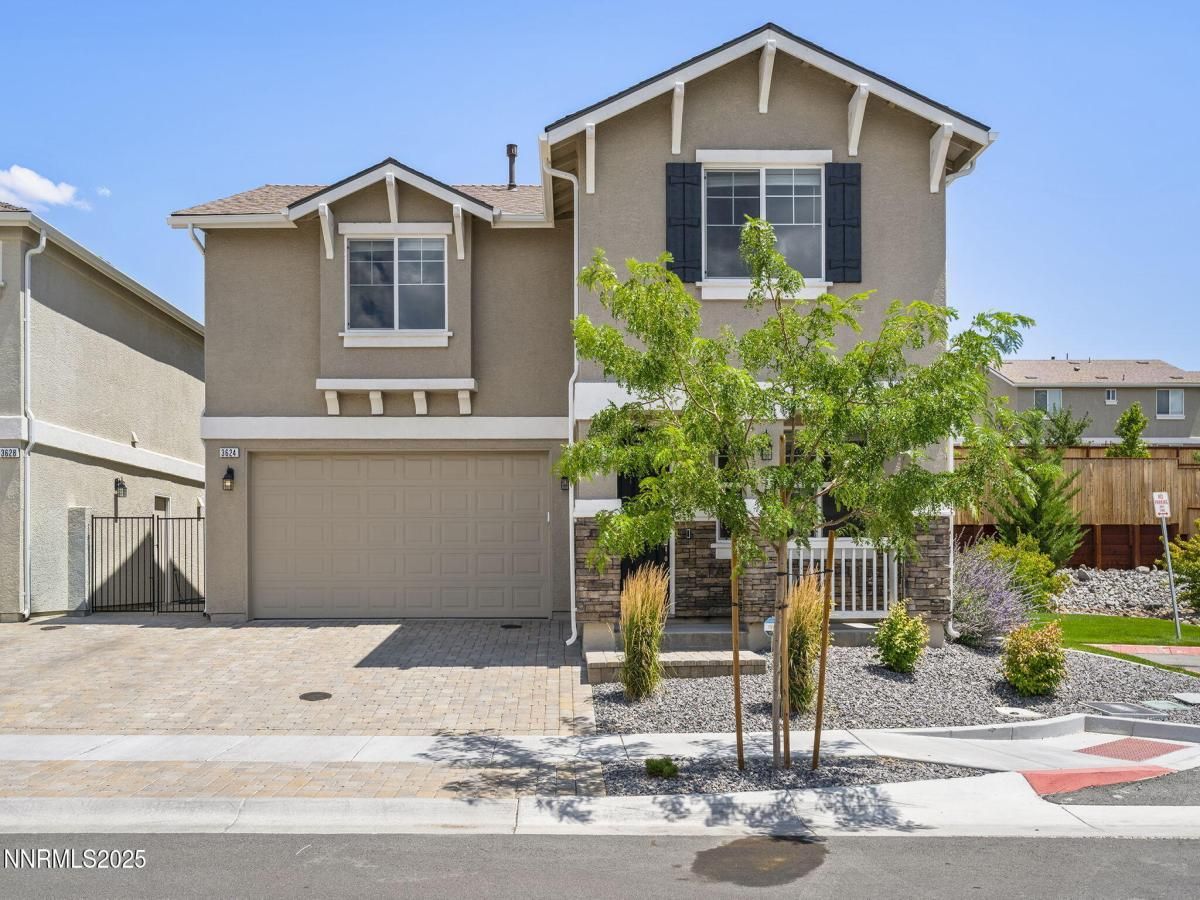 MLS #250053960 image #0