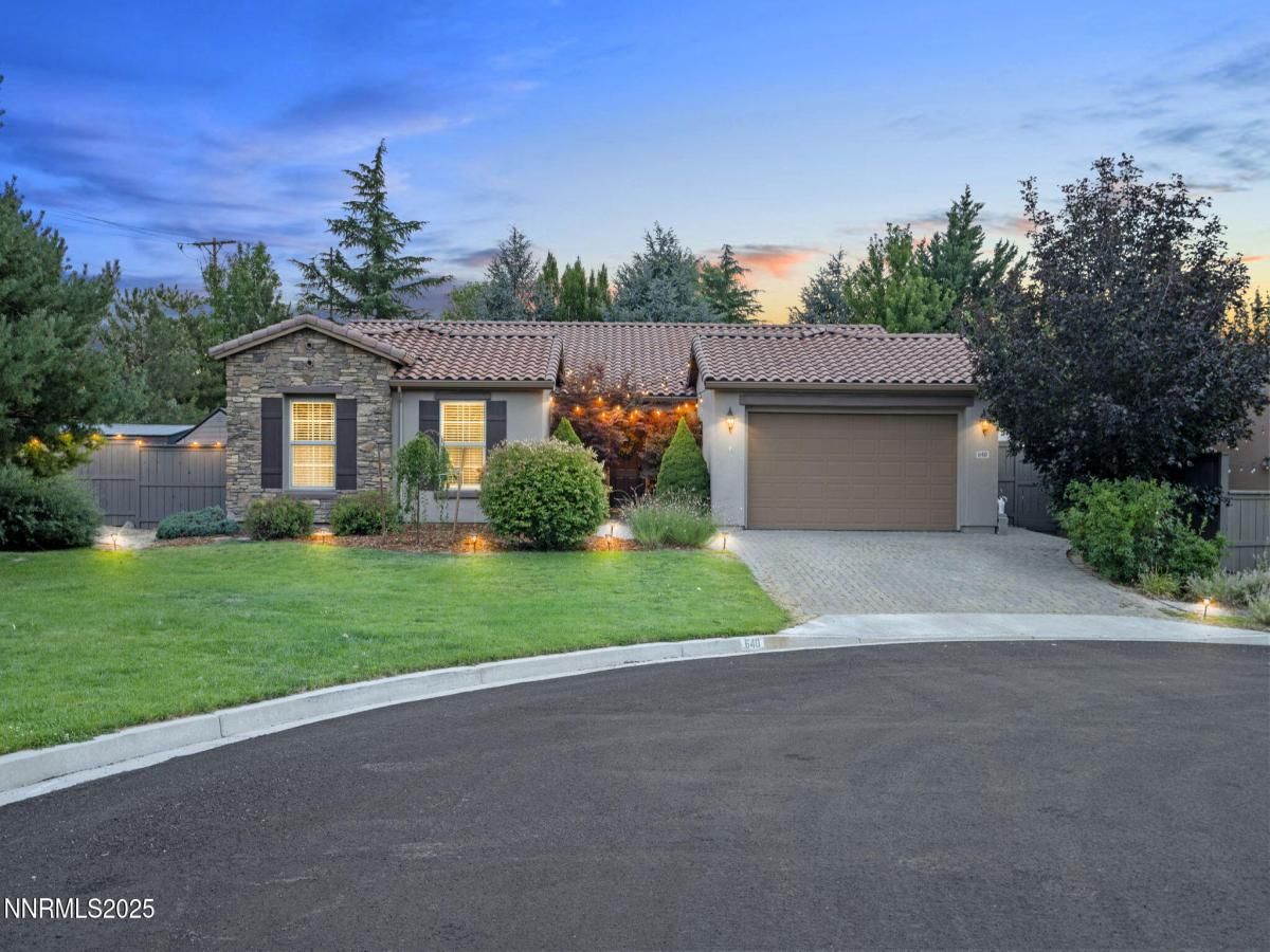 MLS #250053964 image #0