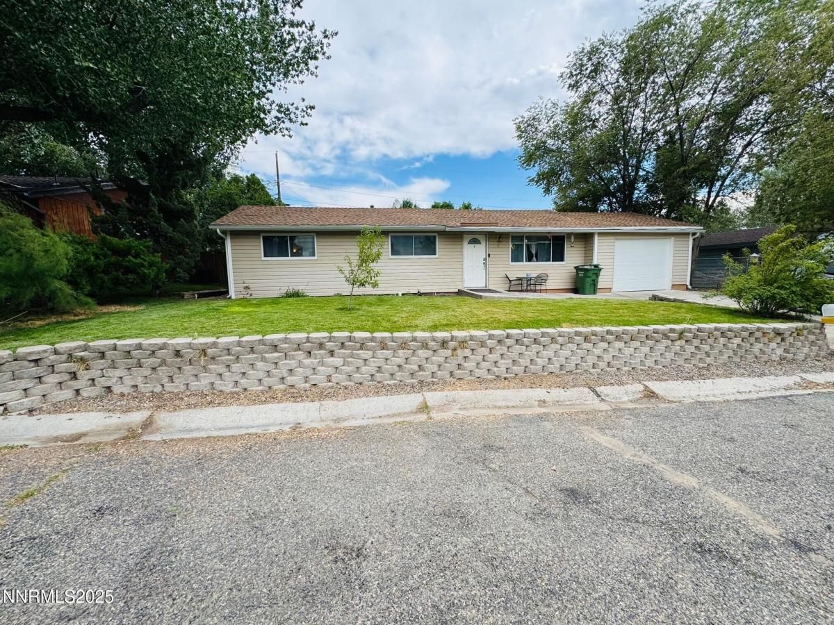 MLS #250053968 image #0