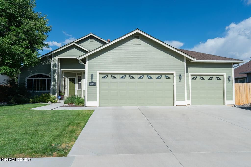 MLS #250053987 image #0
