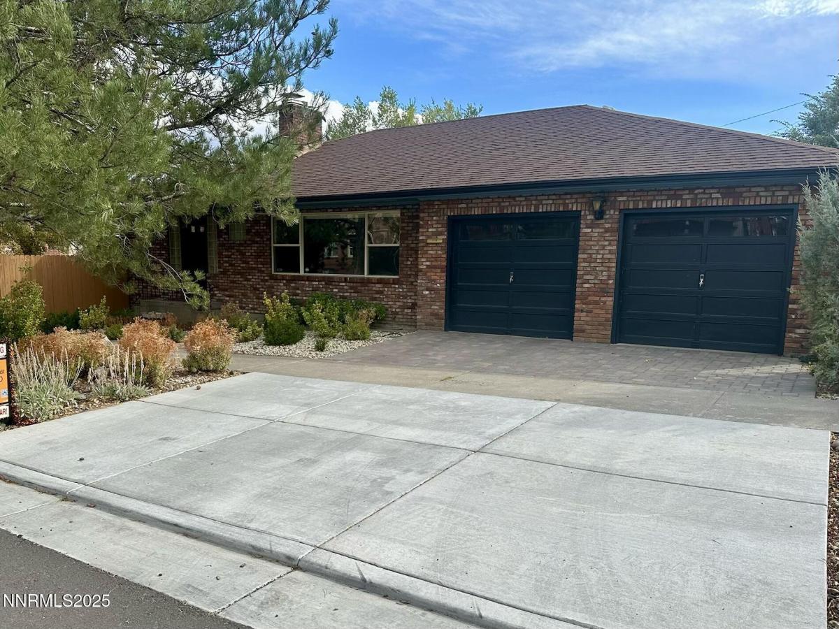 MLS #250054077 image #0