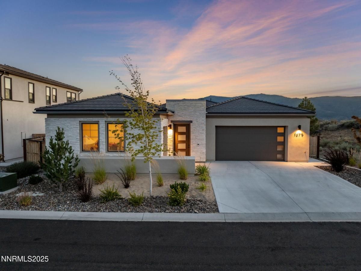 MLS #250054317 image #0