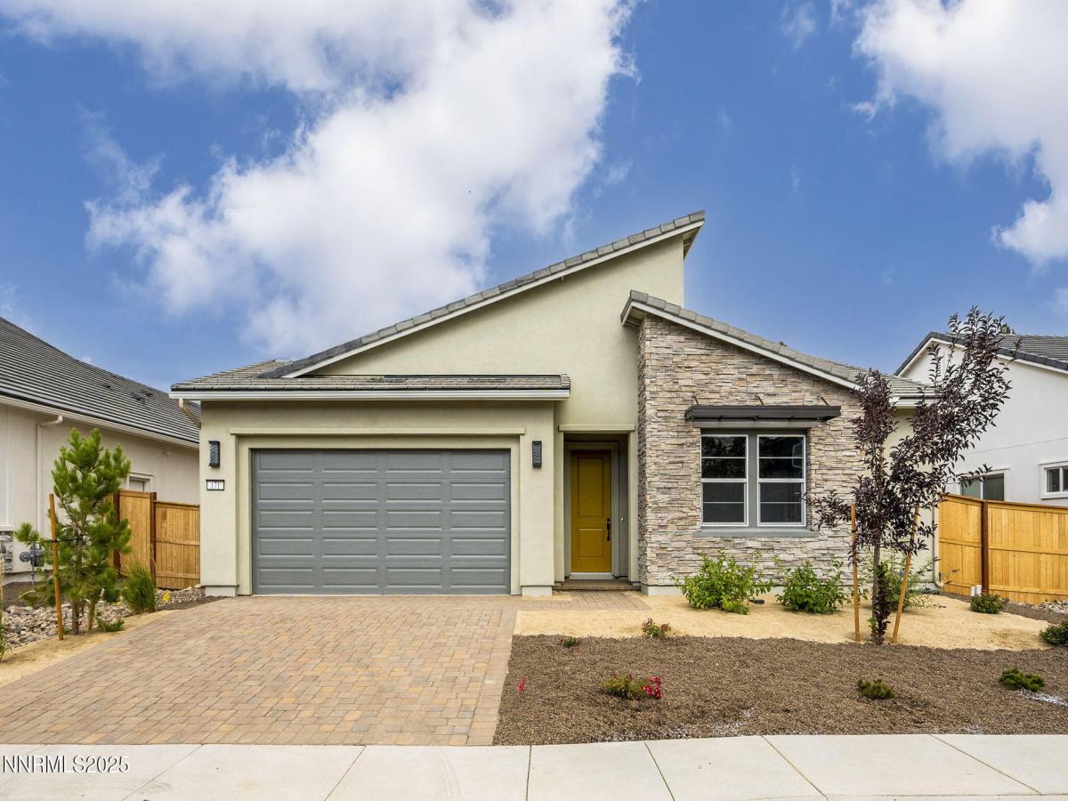 MLS #250054327 image #0