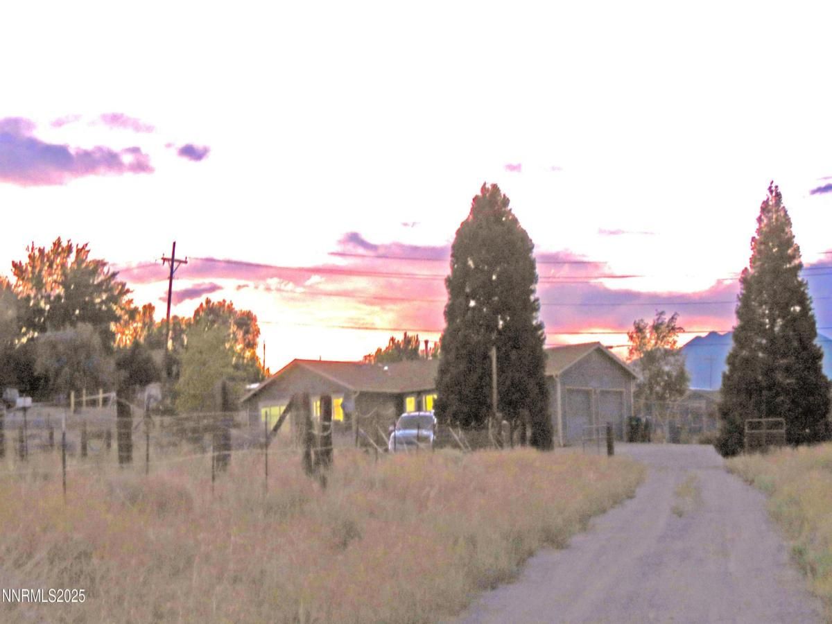 MLS #250054354 image #0