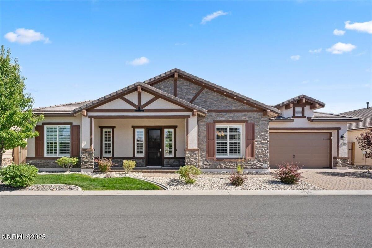 MLS #250054454 image #0