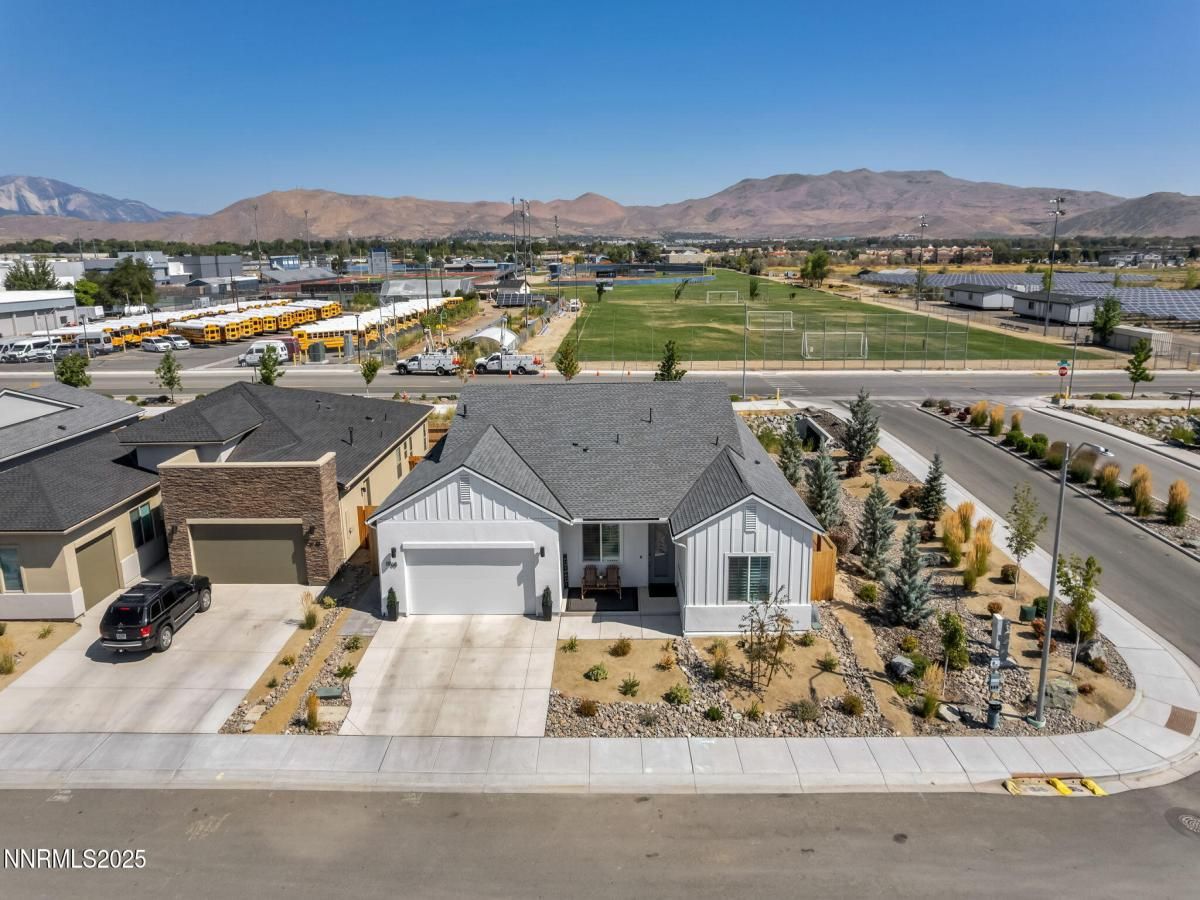 MLS #250054557 image #0