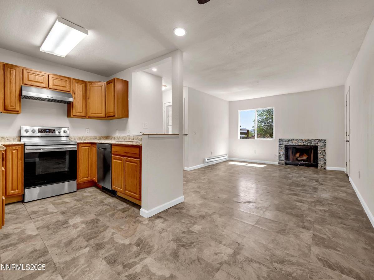 MLS #250054596 image #0