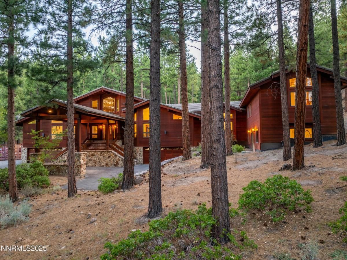 MLS #250054695 image #0