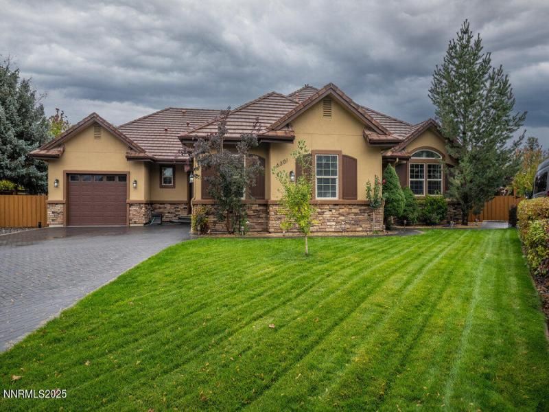 MLS #250054806 image #0