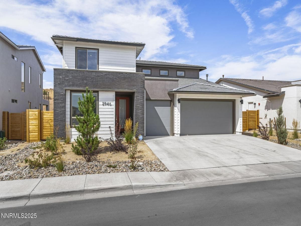MLS #250054949 image #0