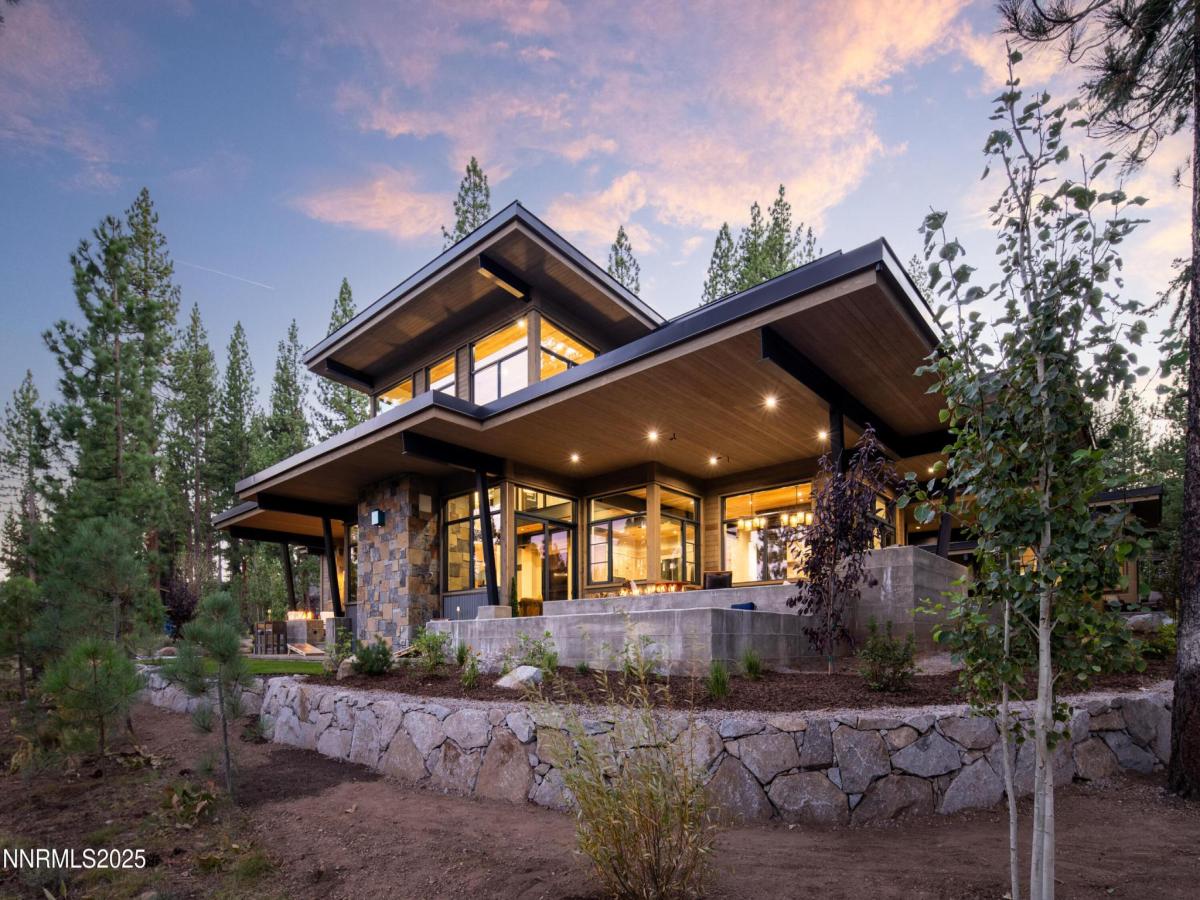 MLS #250055007 image #0