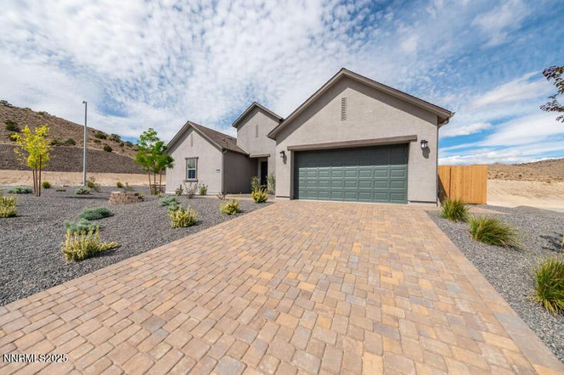 MLS #250055292 image #0