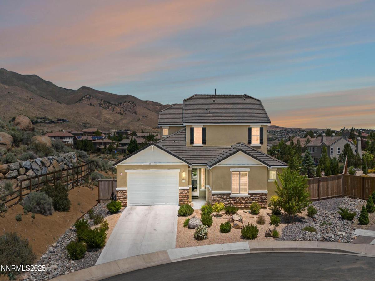 MLS #250055408 image #0