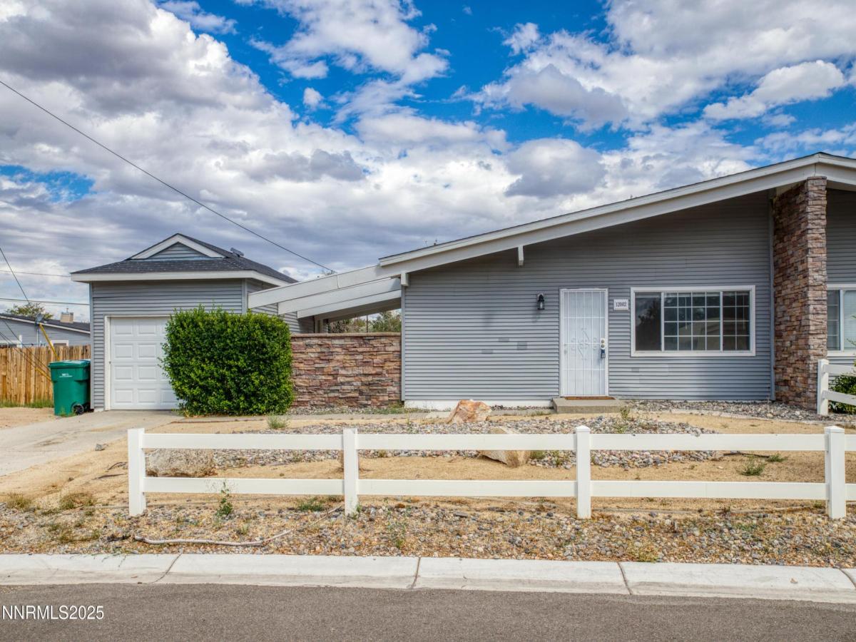 MLS #250055429 image #0