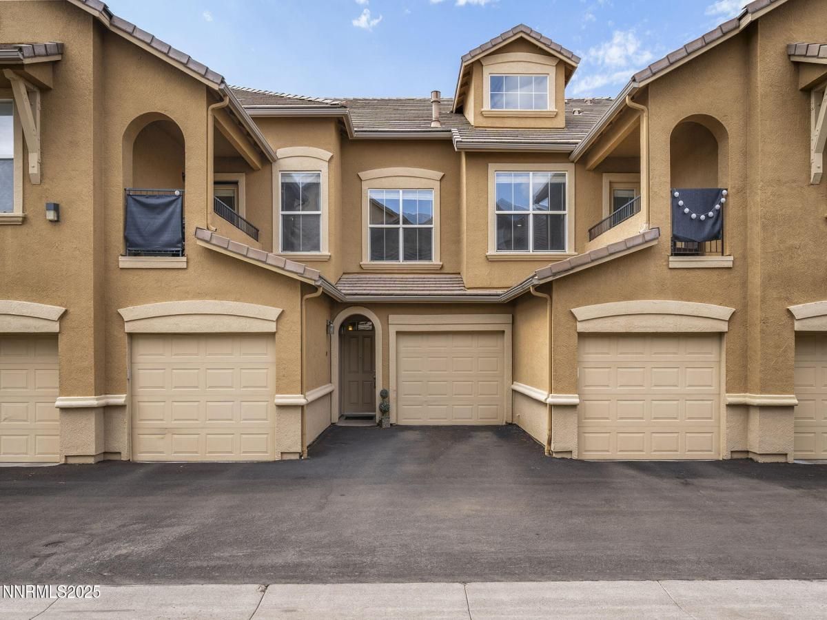 MLS #250055432 image #0