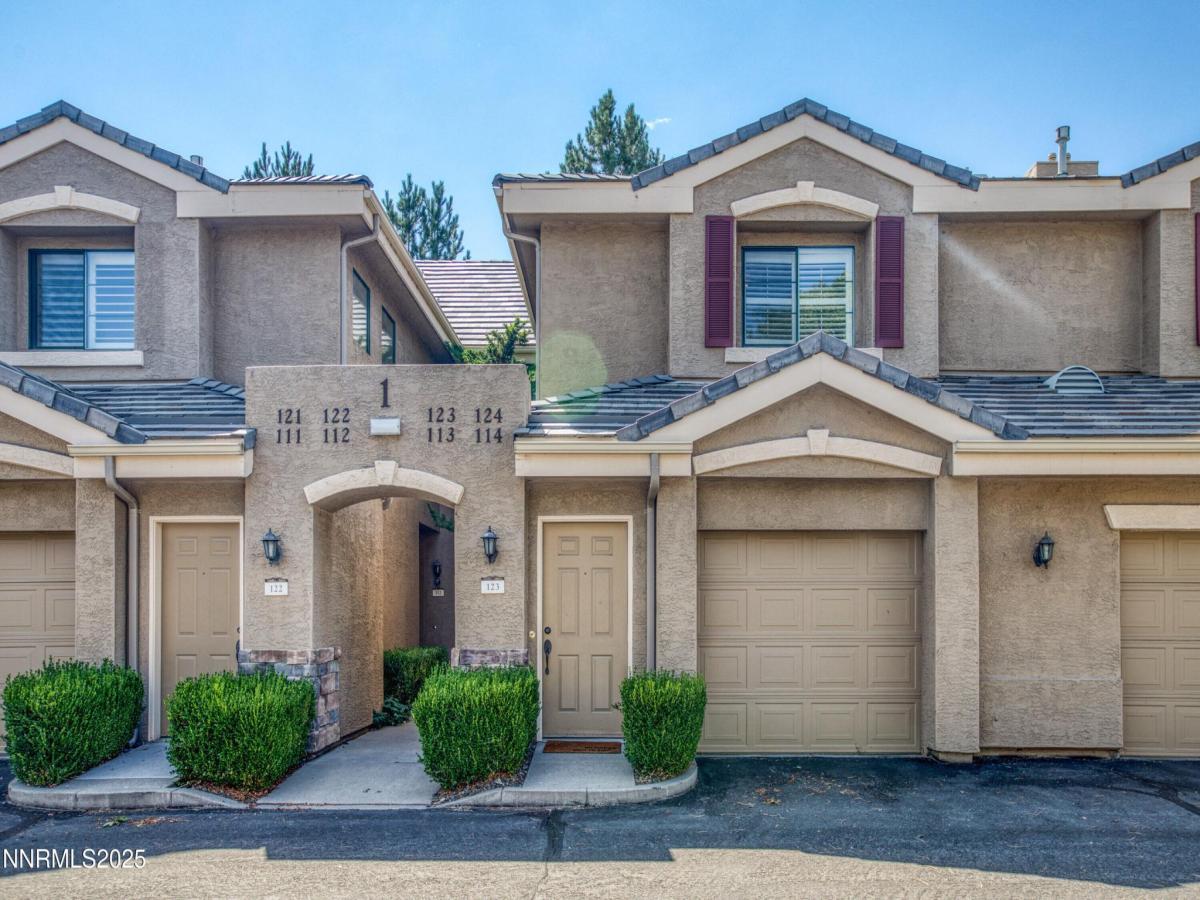 MLS #250055460 image #0
