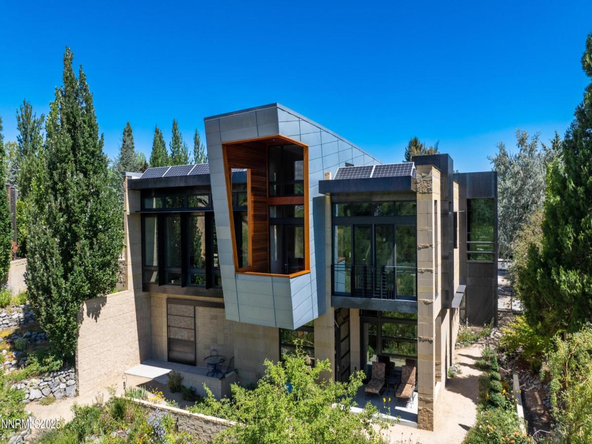 MLS #250055486 image #0