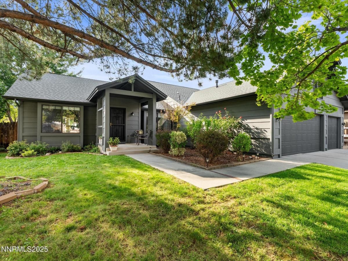 MLS #250055515 image #0
