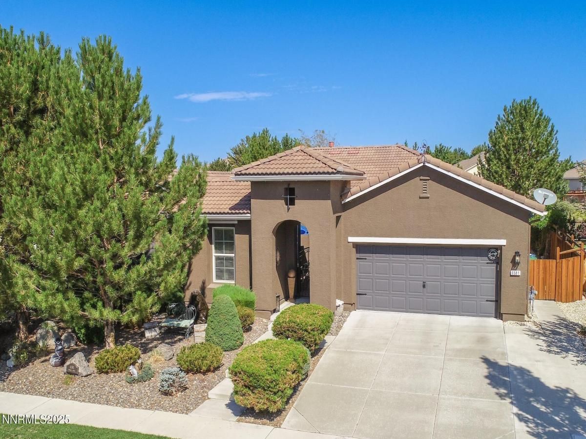 MLS #250055761 image #0