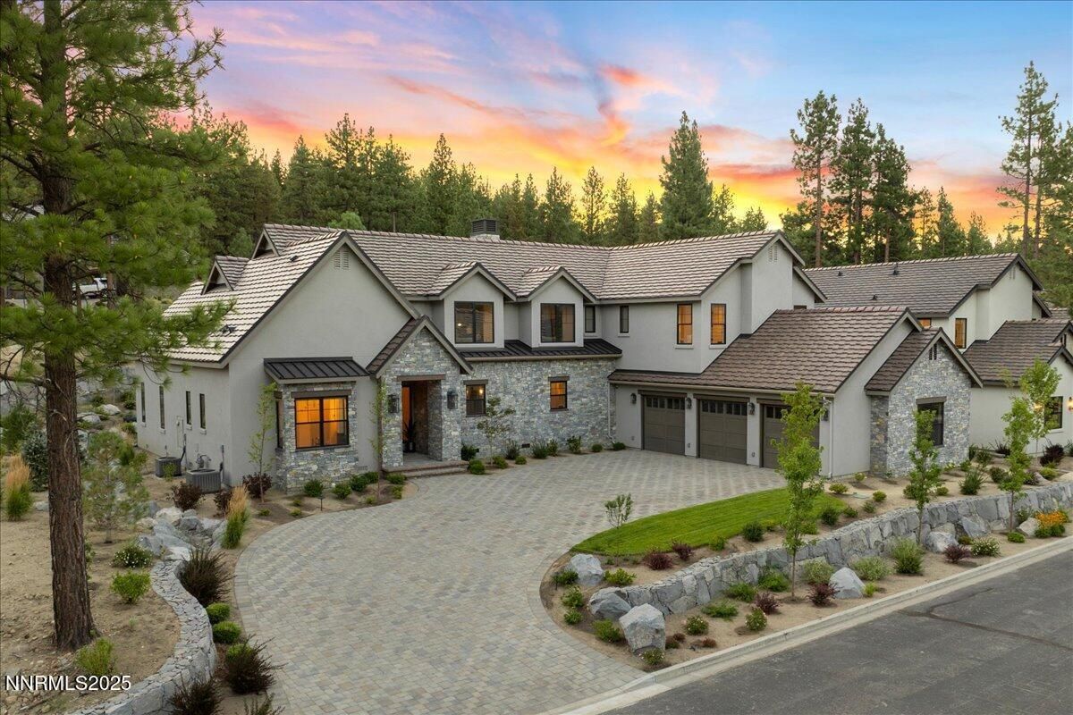 MLS #250055805 image #0