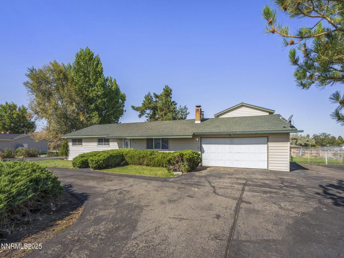 MLS #250055853 image #0