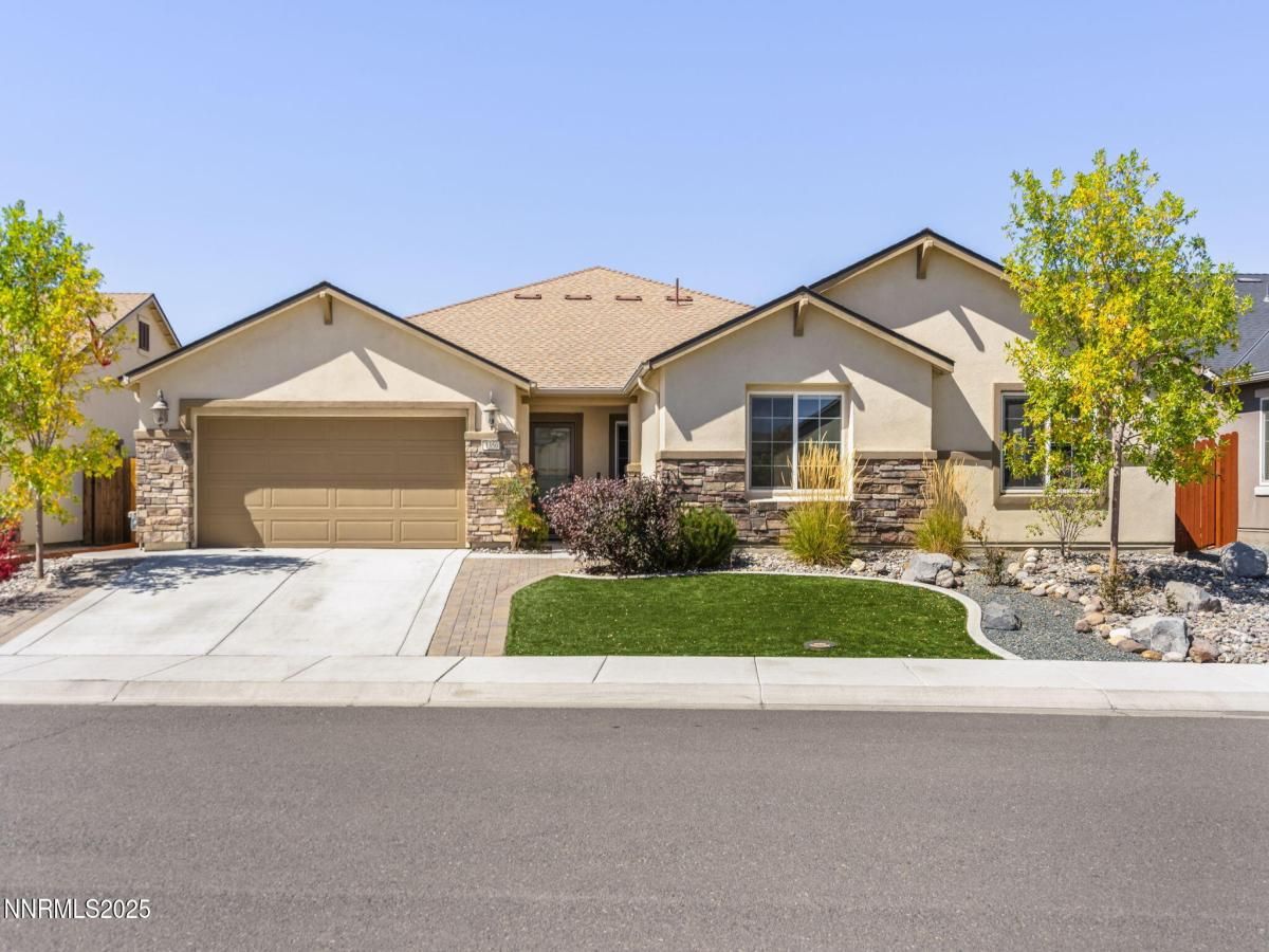 MLS #250055941 image #0