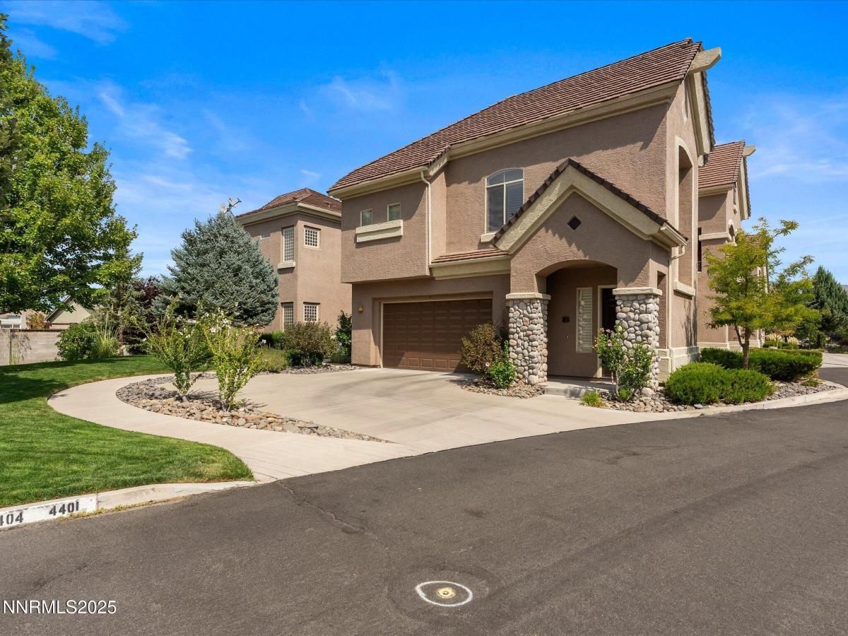 MLS #250055987 image #0