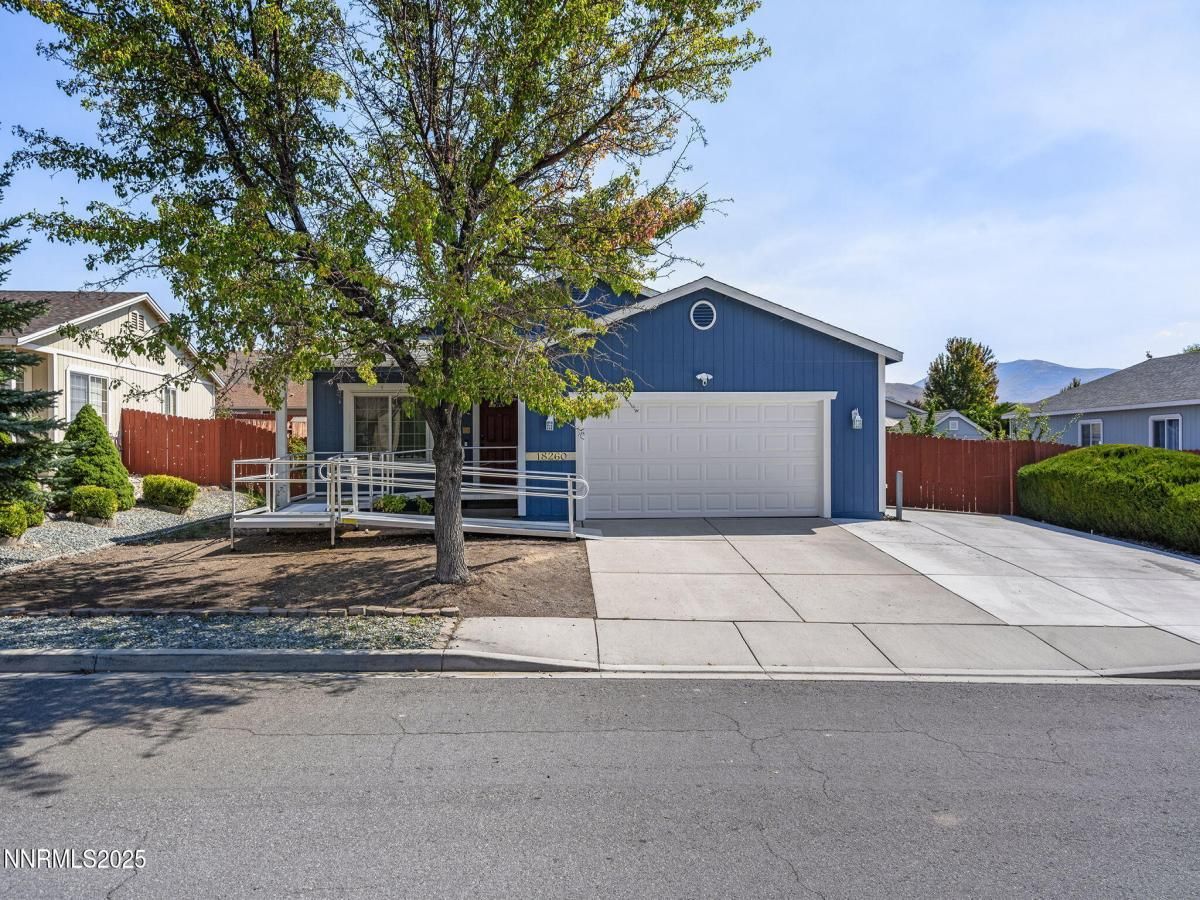 MLS #250056027 image #0
