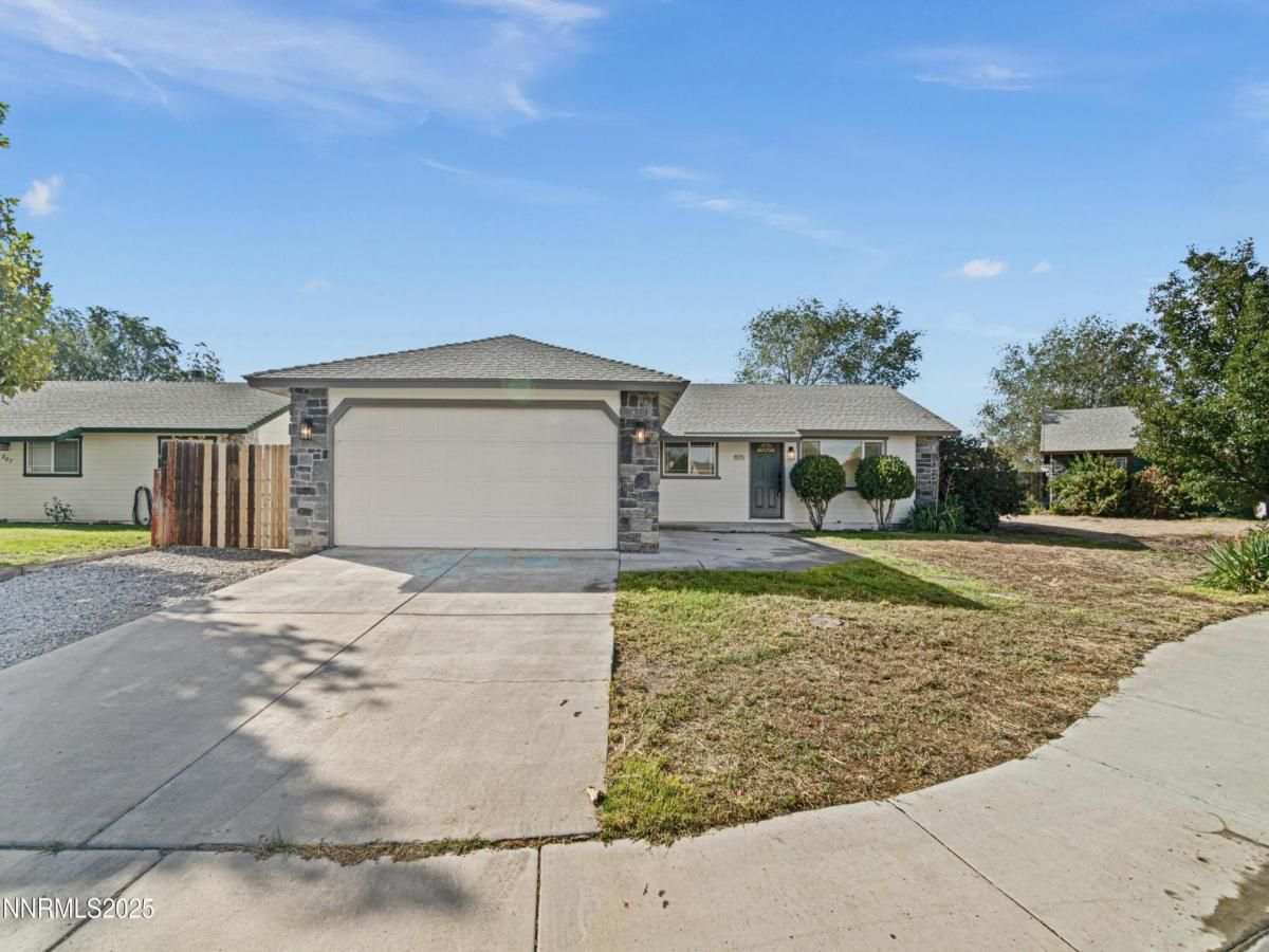 MLS #250056147 image #0
