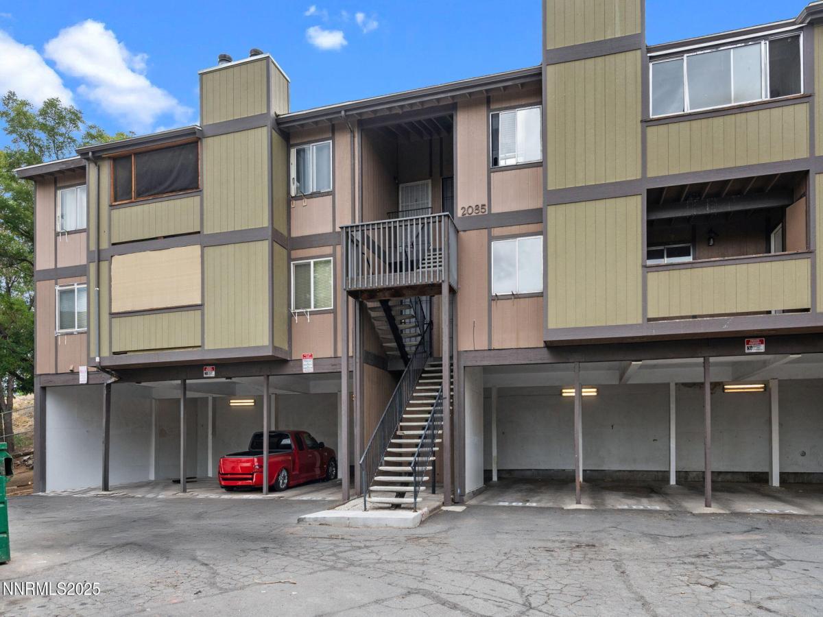 MLS #250056149 image #0