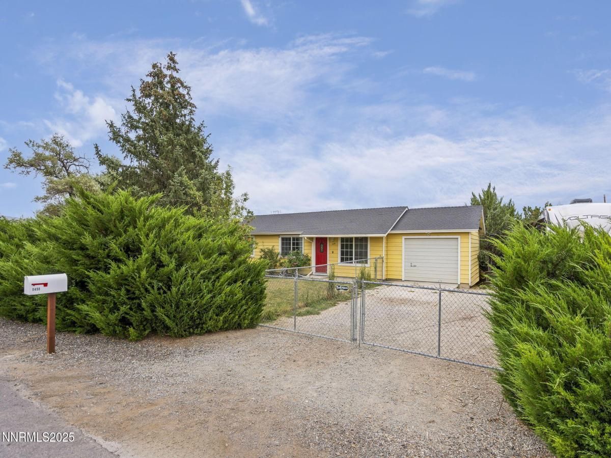 MLS #250056187 image #0