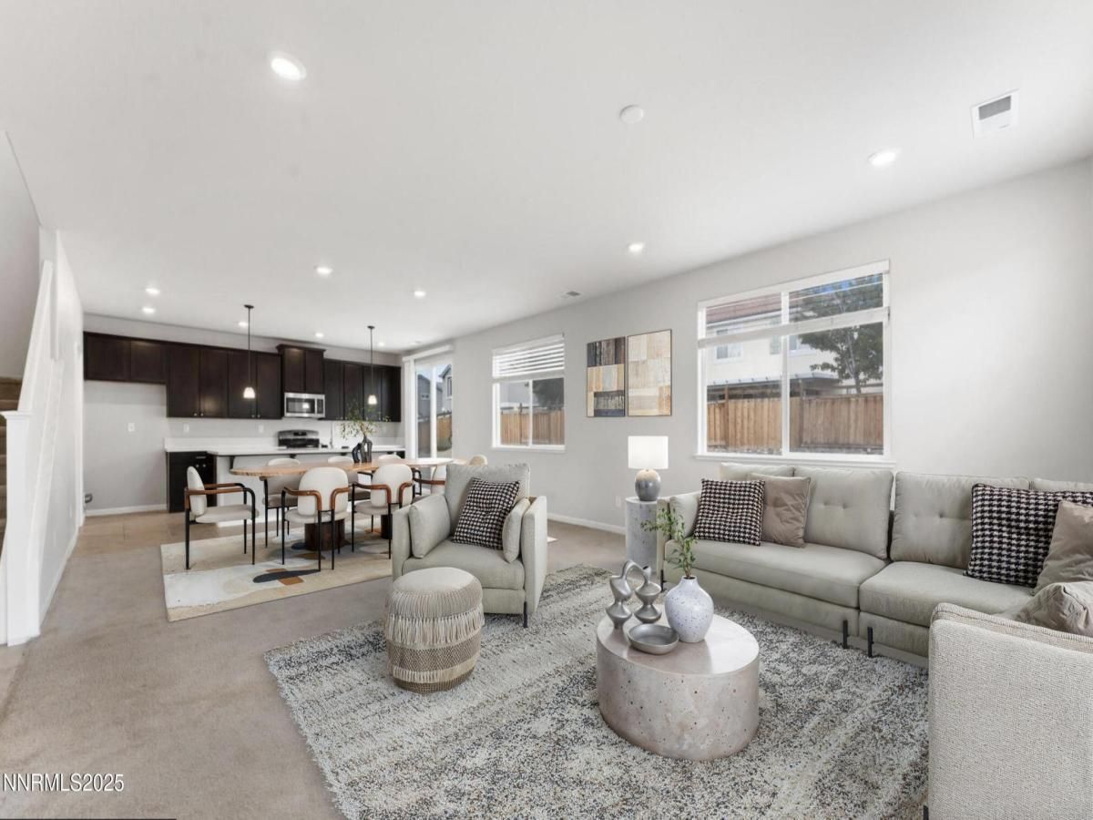 MLS #250056270 image #0