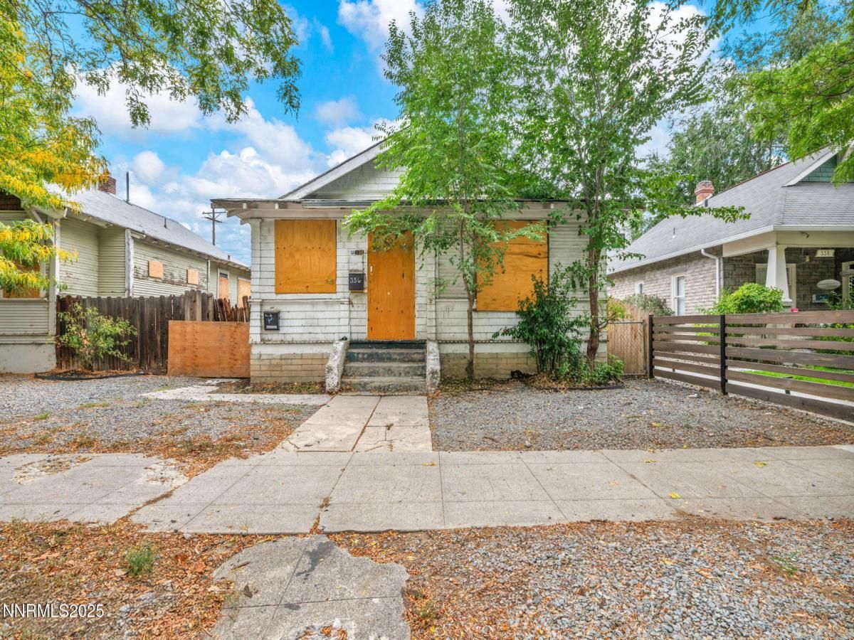 MLS #250056343 image #0
