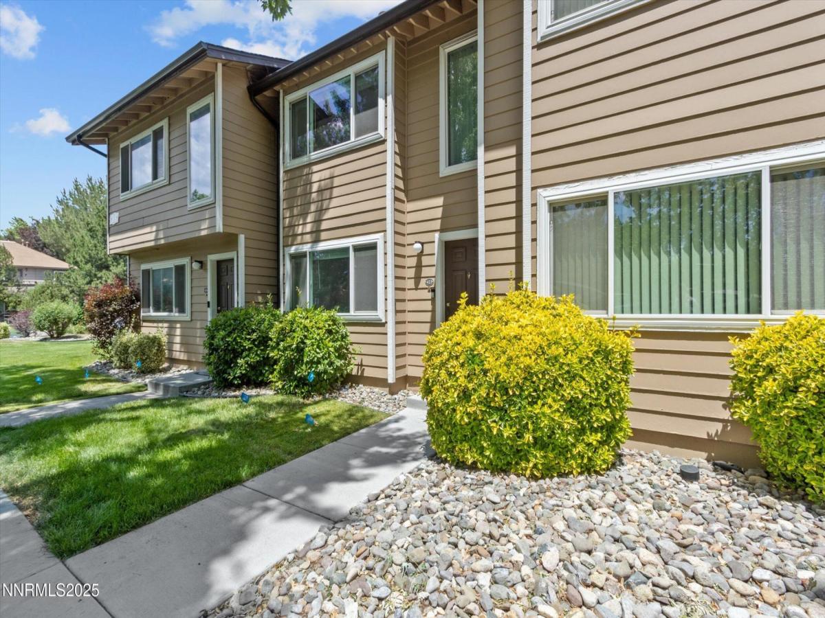 MLS #250056416 image #0