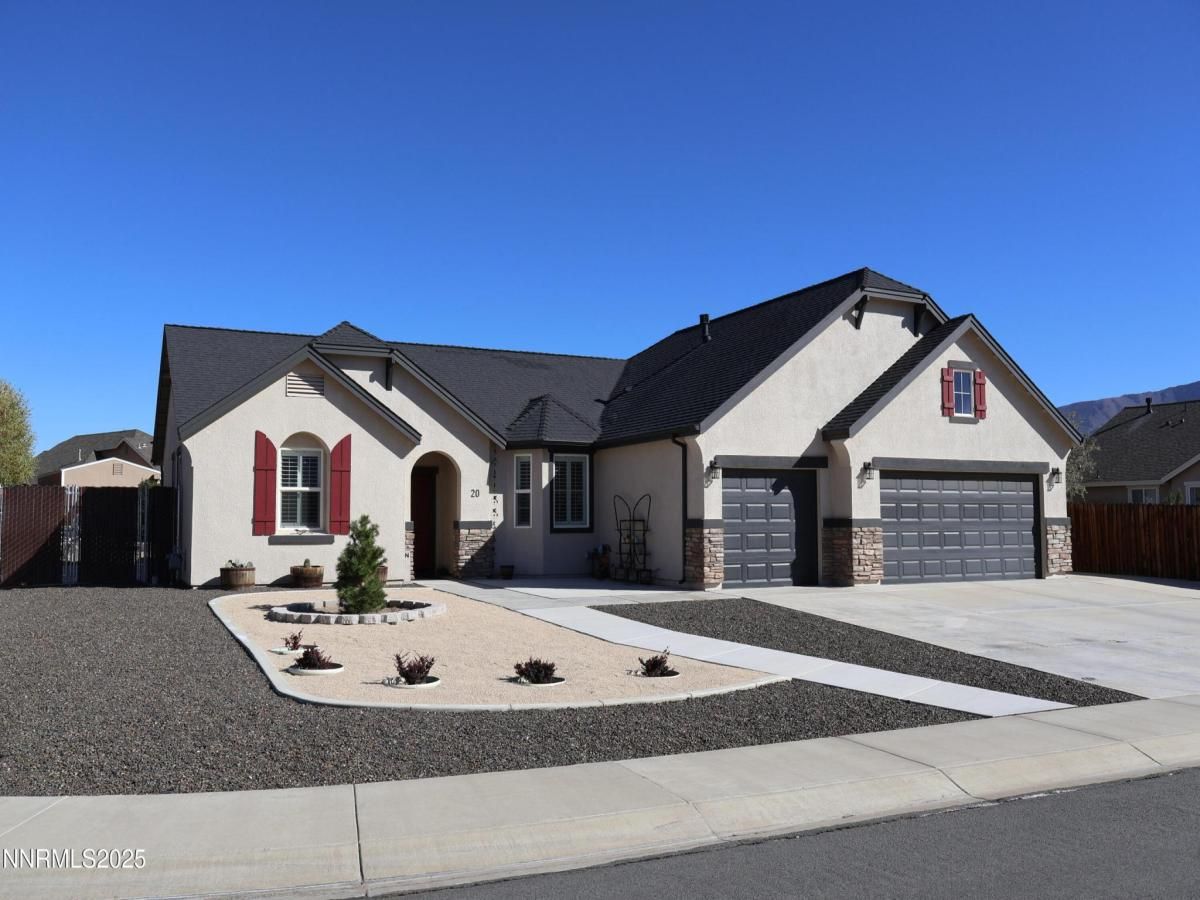 MLS #250056426 image #0
