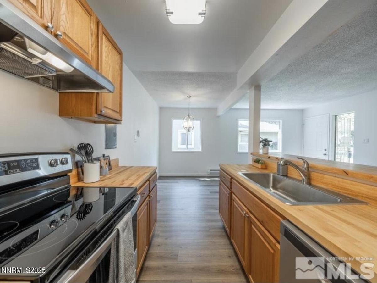 MLS #250056433 image #0