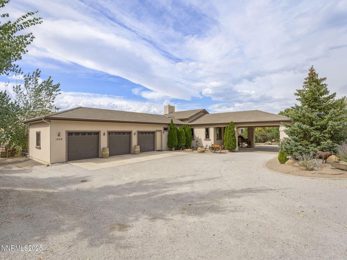MLS #250056493 image #0